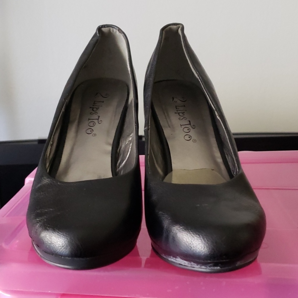 Shoes - Picture 3 of 3